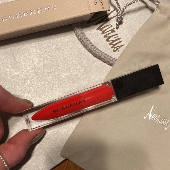 Burberry Lip Lacquer Tangerine Red - Picture 5 of 7
